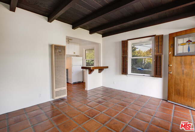 Foto del edificio - 2454 7th St