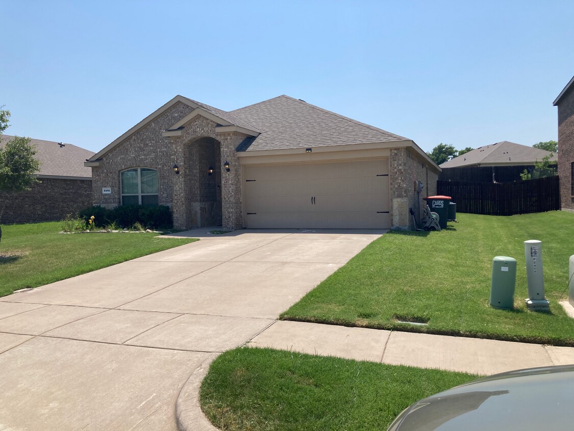 2401 Triston St, Anna, TX 75409 House for Rent in Anna, TX