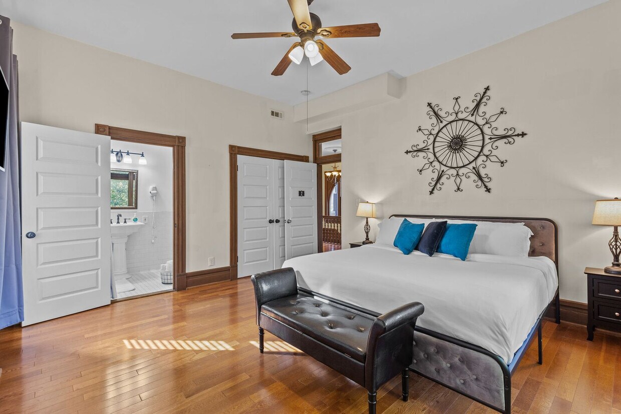 Foto del edificio - 2354 Whittemore Pl