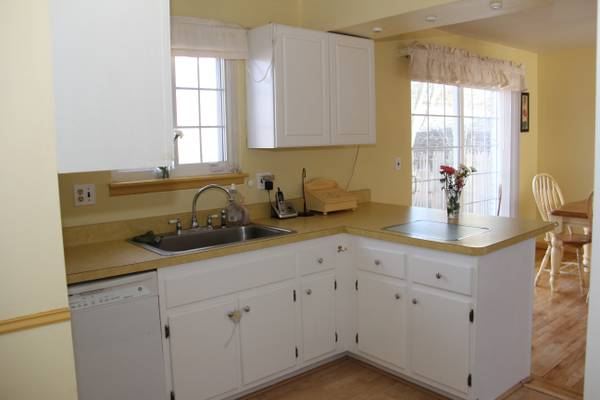 Building Photo - 4 br, 1.5 bath House - 22926 Glenmoor Heights