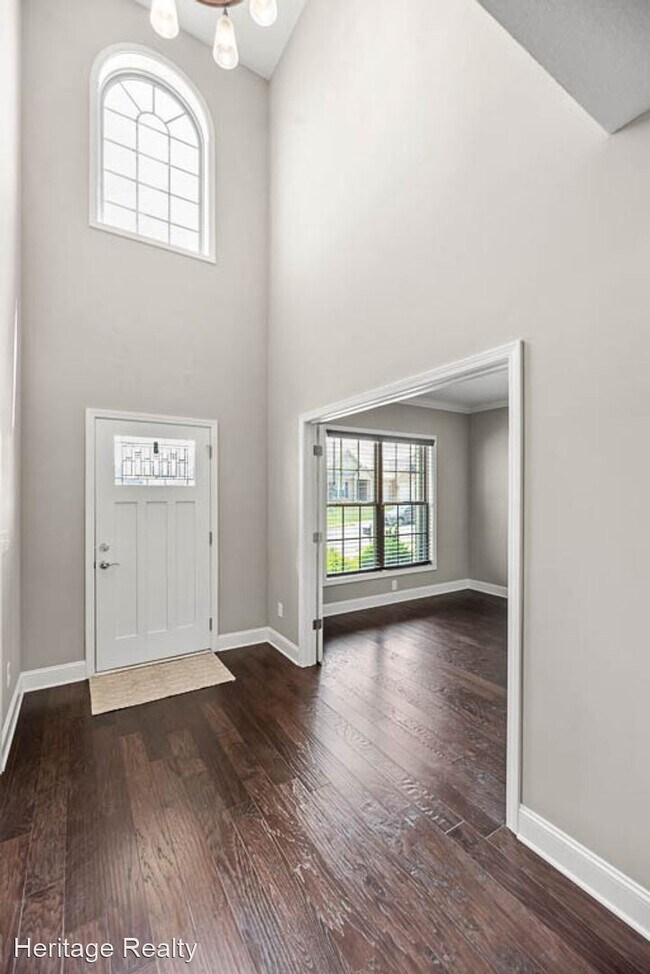 Building Photo - 4 br, 2.5 bath House - 925 Brookwood Lane