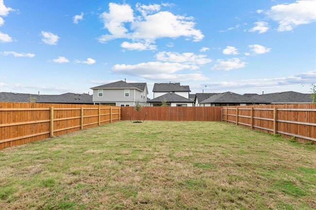 Building Photo - 456 Sandringham Lp
