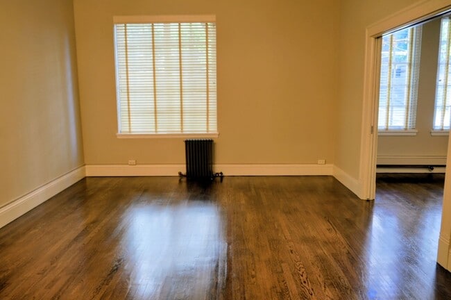 Photo - Remodeled 1br+office at the storied Francesca building Apartment