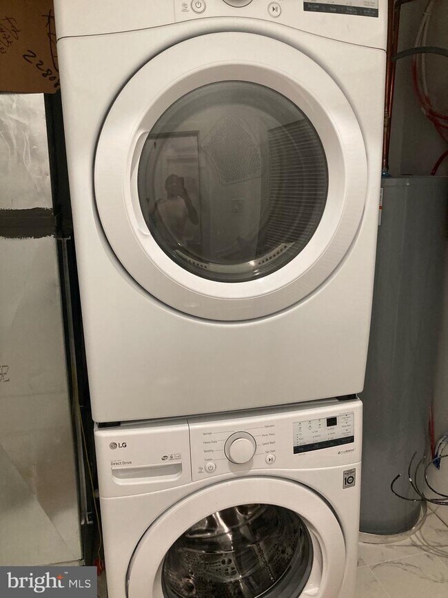 Foto del edificio - 6202 Germantown Ave