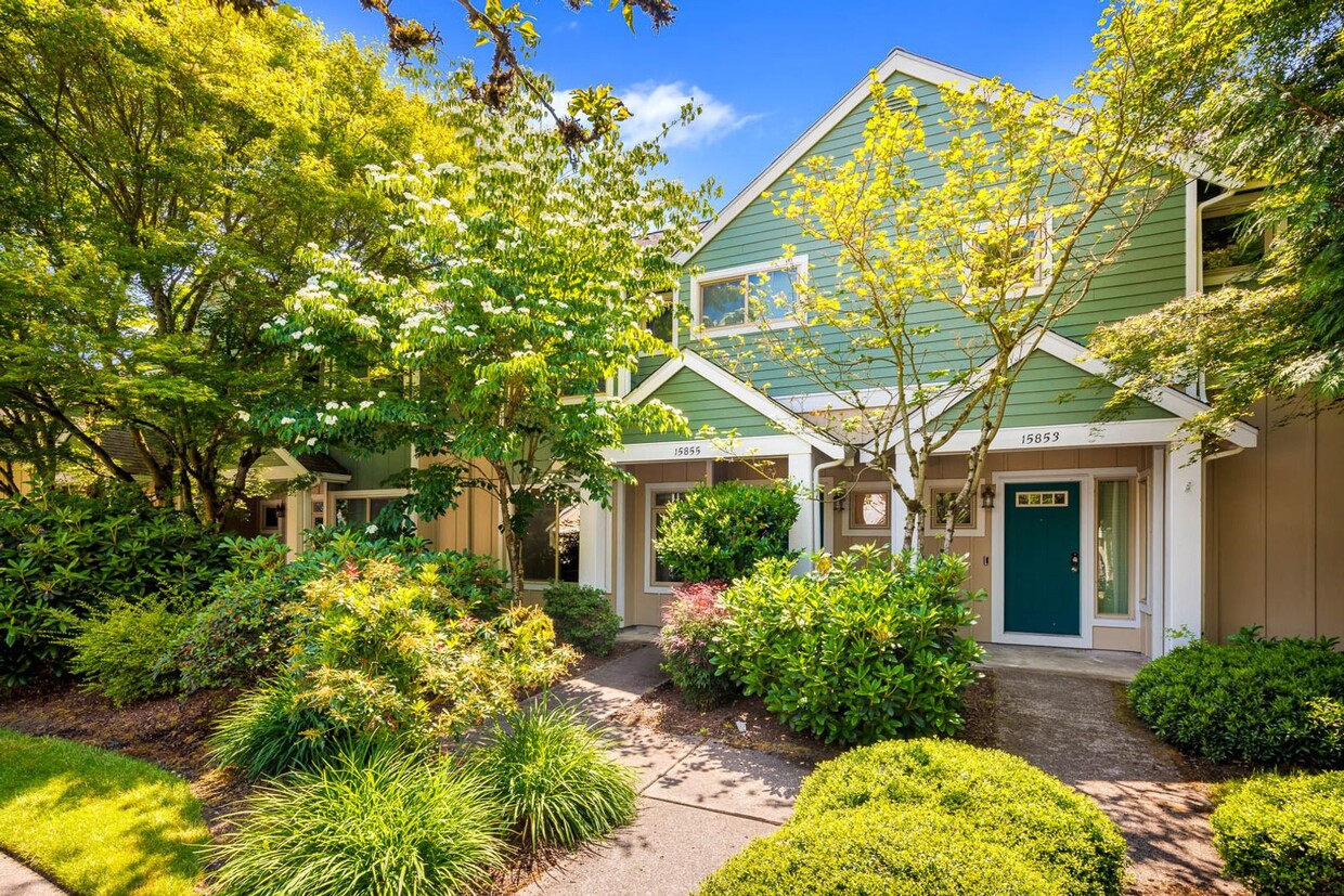 Primary Photo - 15855 NE 92nd Way