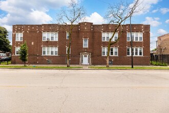 Building Photo - 1633 W 76th St