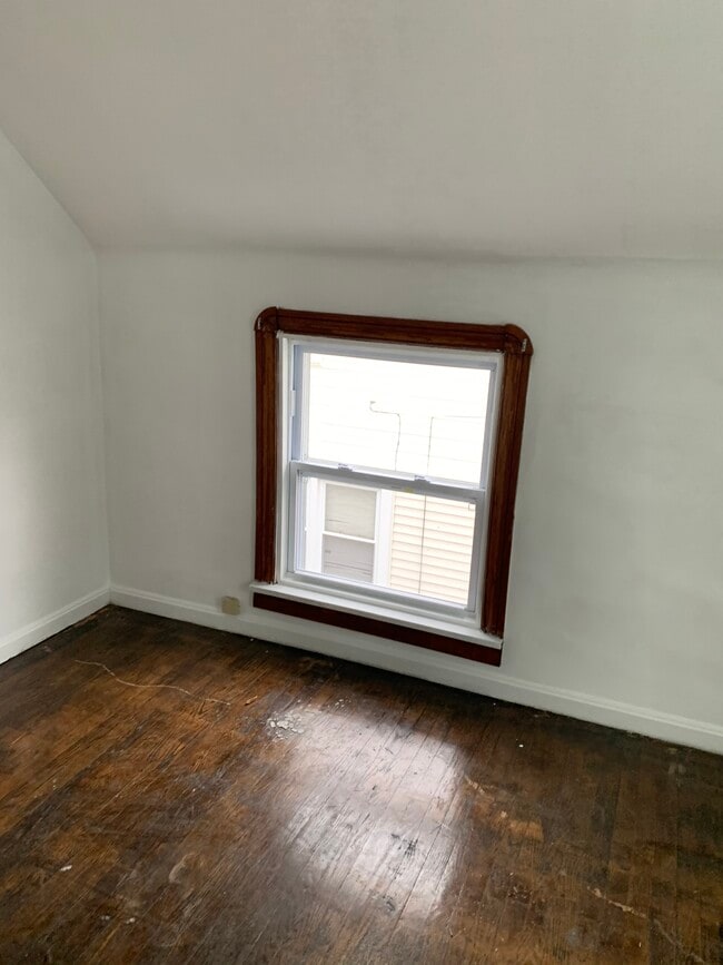 Building Photo - 3640 W 47th Pl