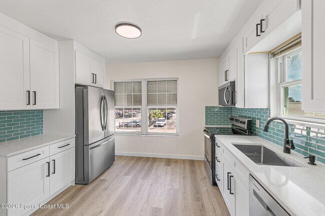 Foto del edificio - 1008 E Strawbridge Ave