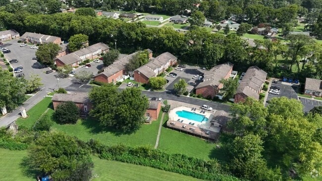  - Kings Crest Townhomes