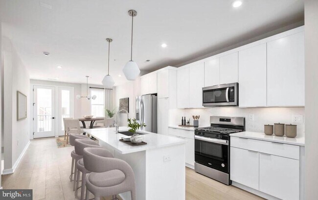 Foto del edificio - 4768 Sully Pt Ln