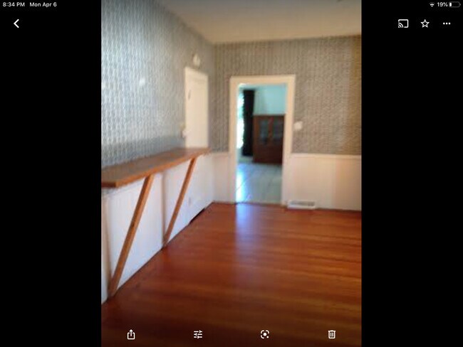 Foto del edificio - 404 W Pierce St