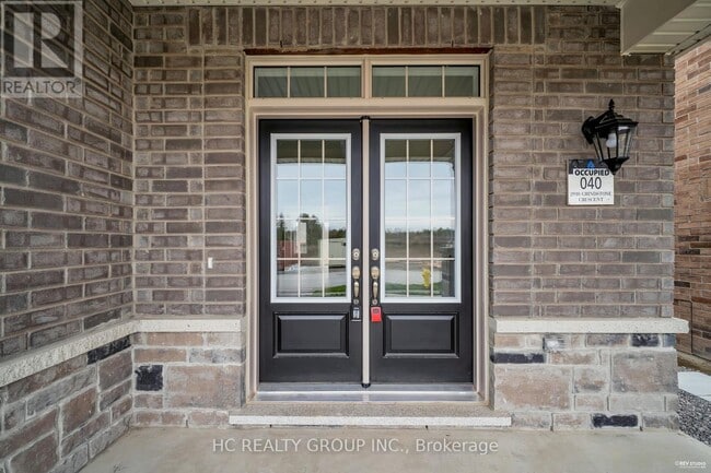 Building Photo - 2910 Grindstone Cres