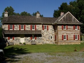 Building Photo - 391 E Rose Tree Rd