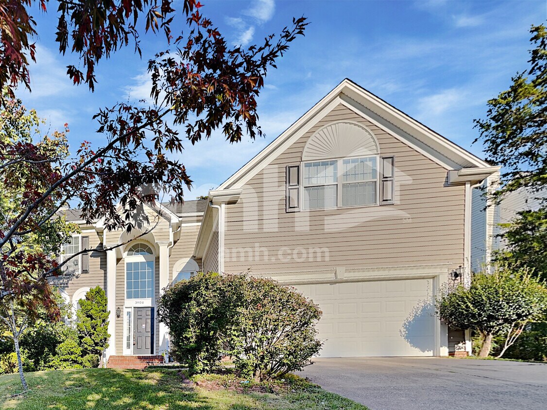 Primary Photo - 3904 Gisbourne Drive