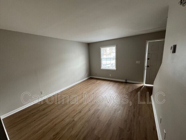 Foto del edificio - 160 Pine Creek Ct Ext