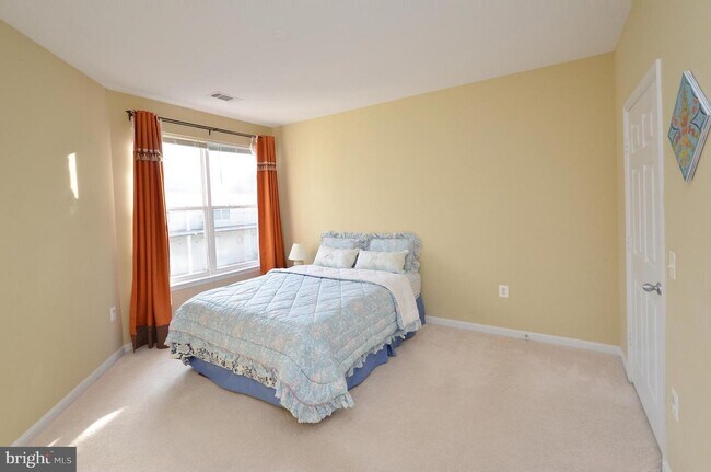 Habitación 1 - 9486 Virginia Center Blvd