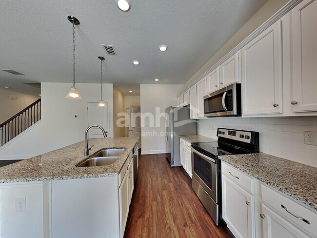 Foto del edificio - 4307 Reisswood Loop