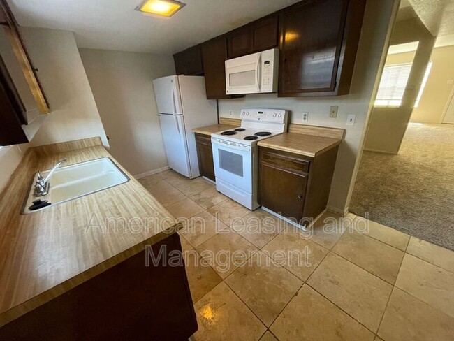 Foto del edificio - 2700 N 16th St