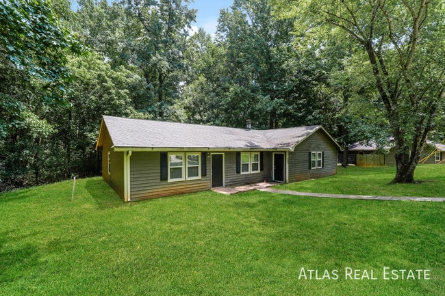 Building Photo - 151 Kim Chase Rd