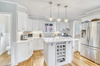 Building Photo - 113 E Taylor Run Pkwy