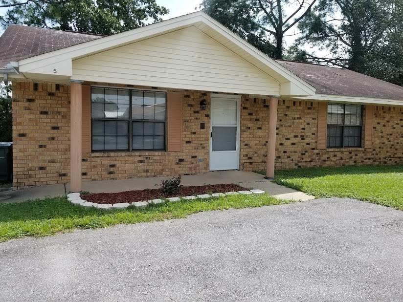 Foto principal - 720 S 72nd Ave