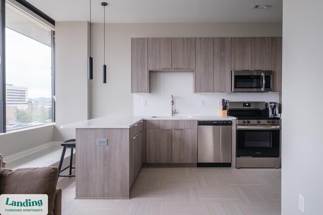 Foto del edificio - 600 19th St N