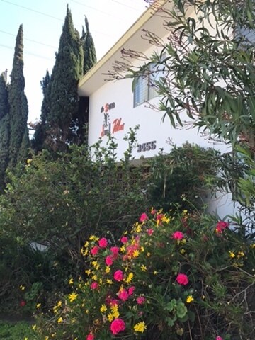 Foto principal - 3455 Jasmine Ave