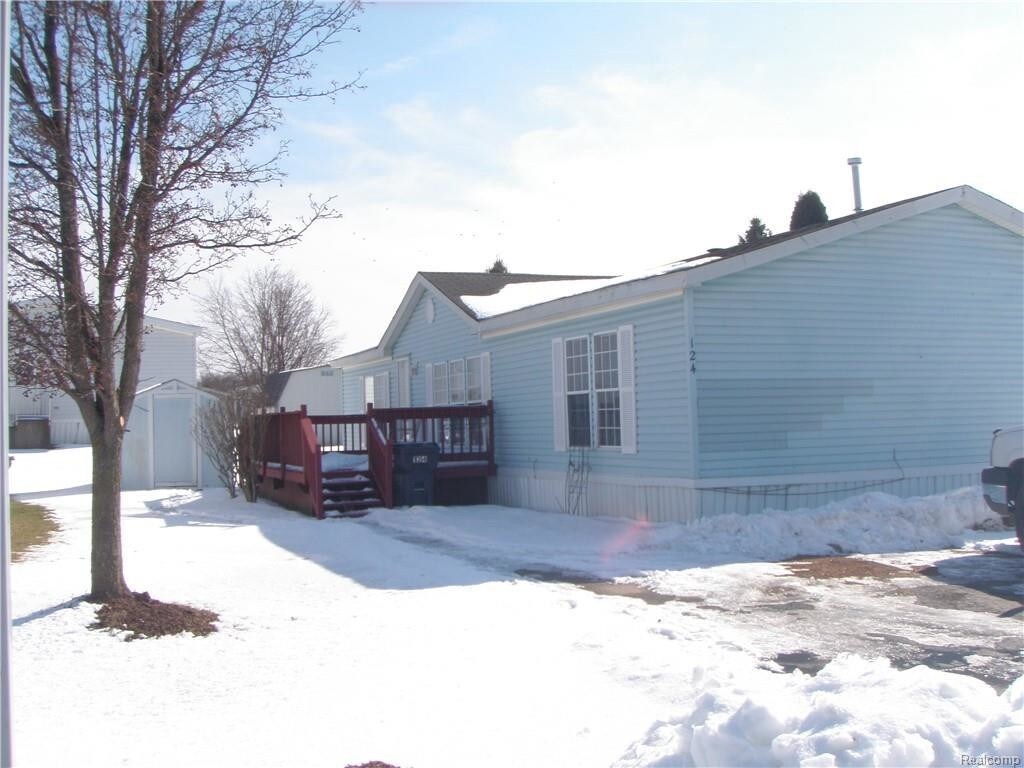 Primary Photo - 124 Golden Aspen Cir