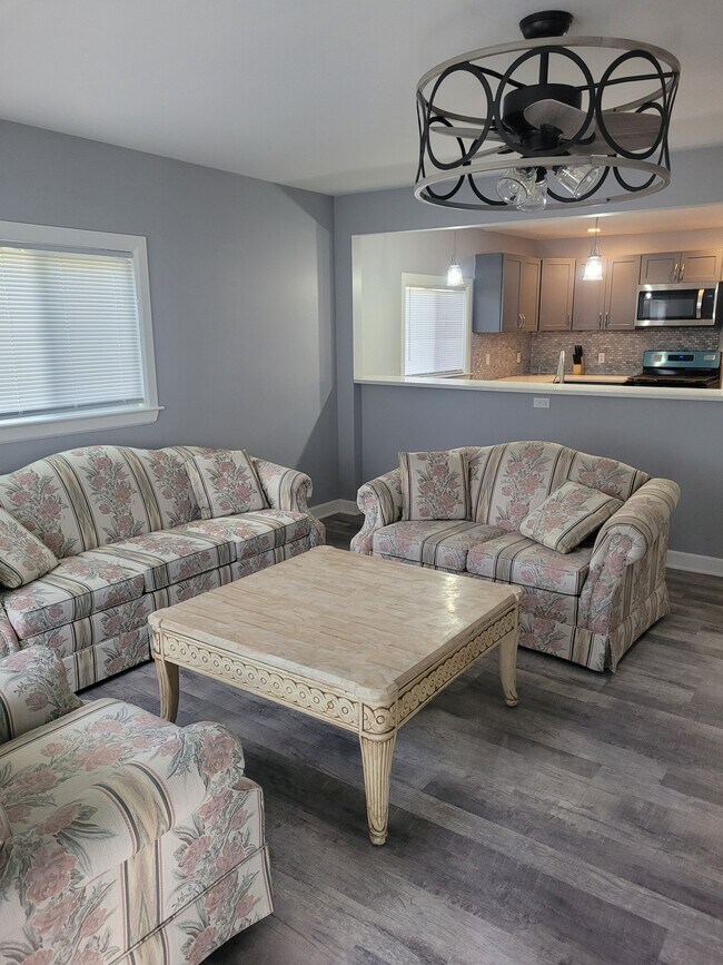 Foto del edificio - 4921 Rhode Island Ct.