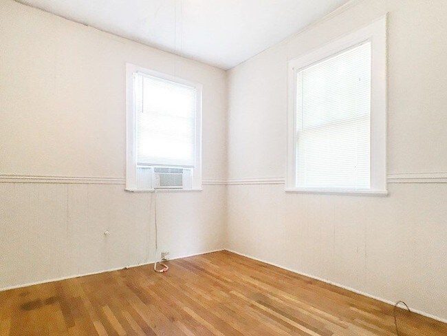 Building Photo - 431 Reed St