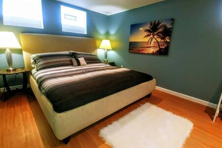 Foto del edificio - 4517 Fulton Rd