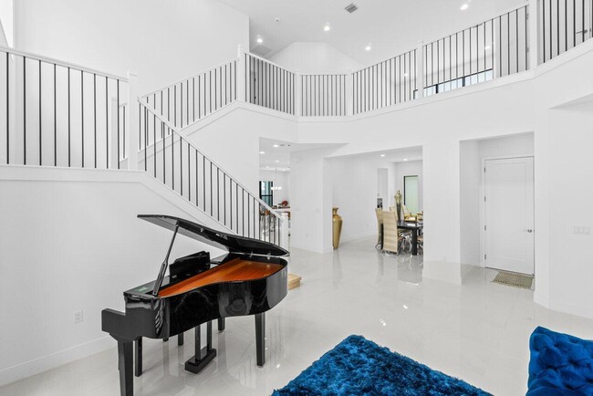 Foto del edificio - 8185 Crystal Downs Ave
