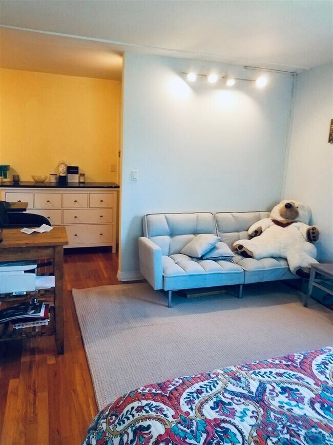 Foto del edificio - 400 Fairview Ave