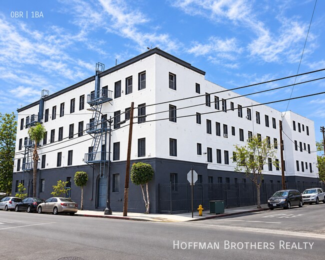 Foto del edificio - 5233 Monte Vista St
