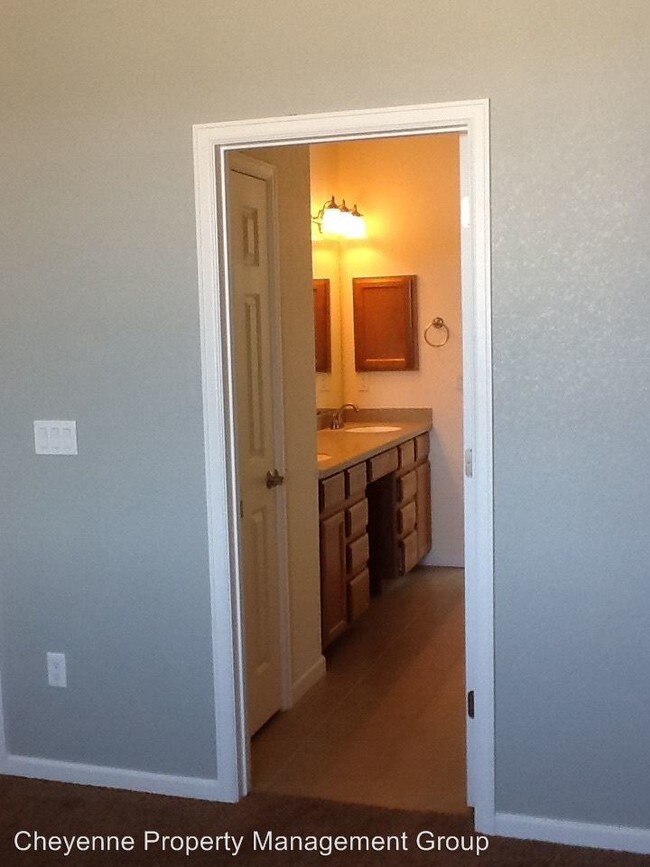 Building Photo - 934 Spirit Ln