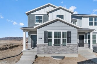 Building Photo - 1596 E 6785 N