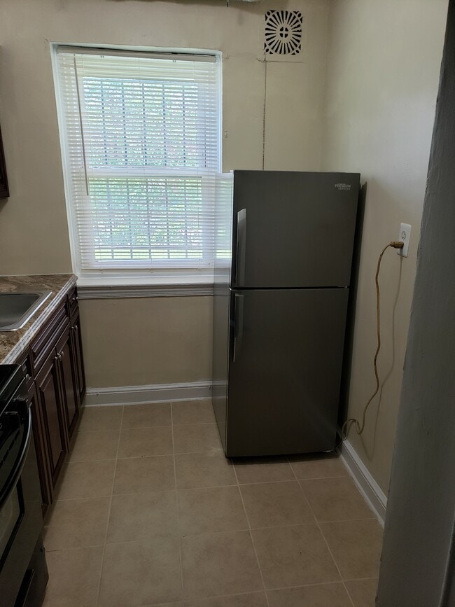 Kitchen2 - 1613 29th St SE