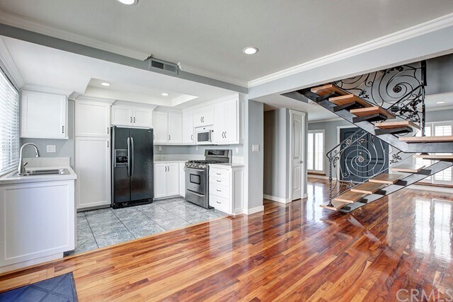 Building Photo - 11024 El Paraiso Ct