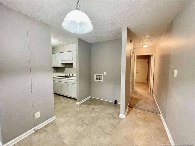 Foto del edificio - 3241 Willard Dr
