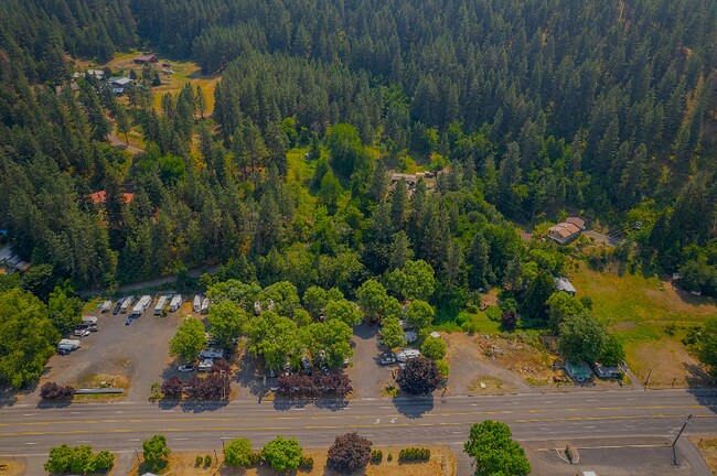 Foto del edificio - 85 Canoe Cp Lp