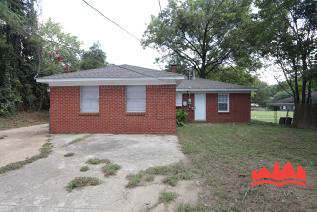 Building Photo - 1373 Frayser Blvd