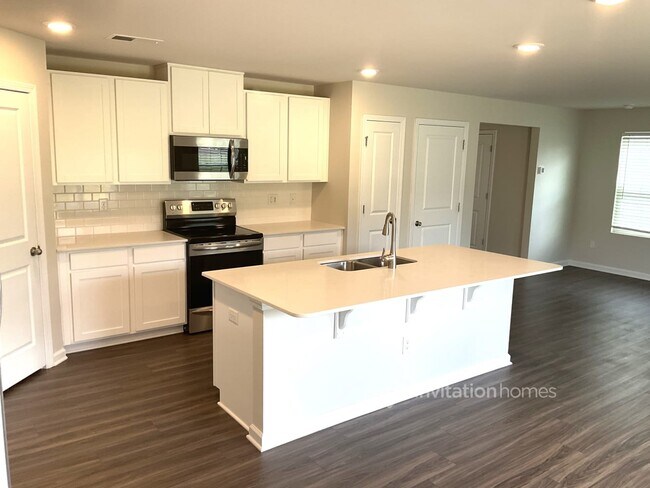 Building Photo - 2606 Brunson Ct