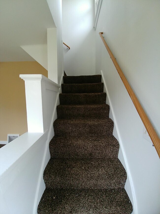 Foto del edificio - 350 8th Ave SW