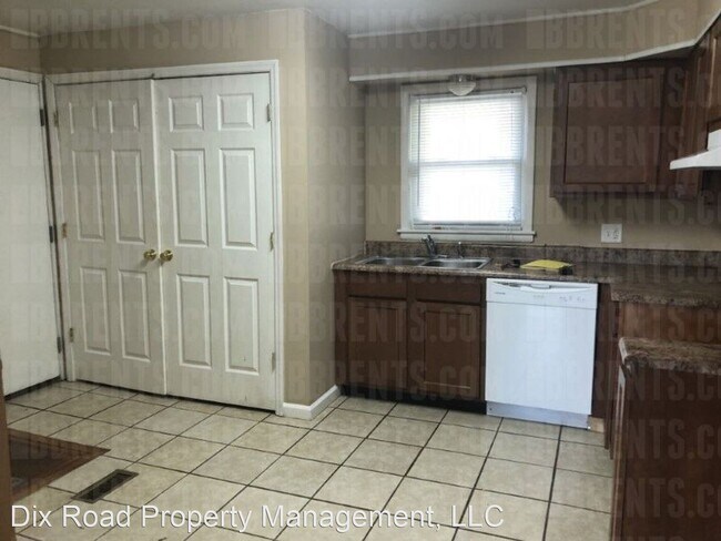 Foto del edificio - 3 br, 1 bath House - 52 Van Buren Drive,