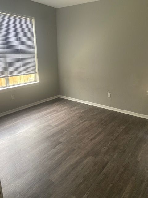 Foto del edificio - 3639 N Macgregor Way