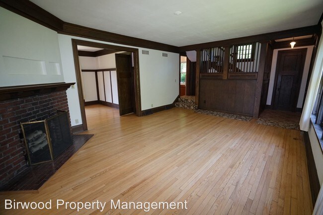 Building Photo - 3 br, 1 bath House - 1013 Seminole Hwy