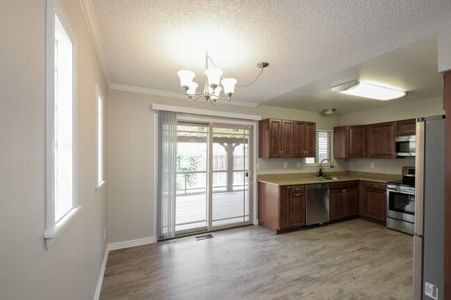Building Photo - 3563 S Memphis Way
