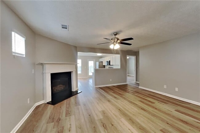 Foto del edificio - 76 Arrowhead Dr