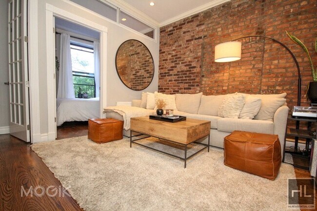 Building Photo - East 1st Street