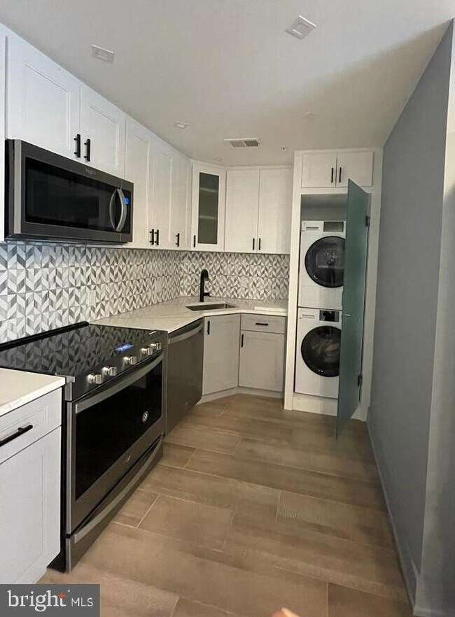 Foto del edificio - 527 S 20th St